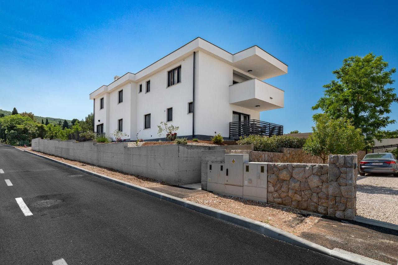 Apartman Jugo Пунат Экстерьер фото